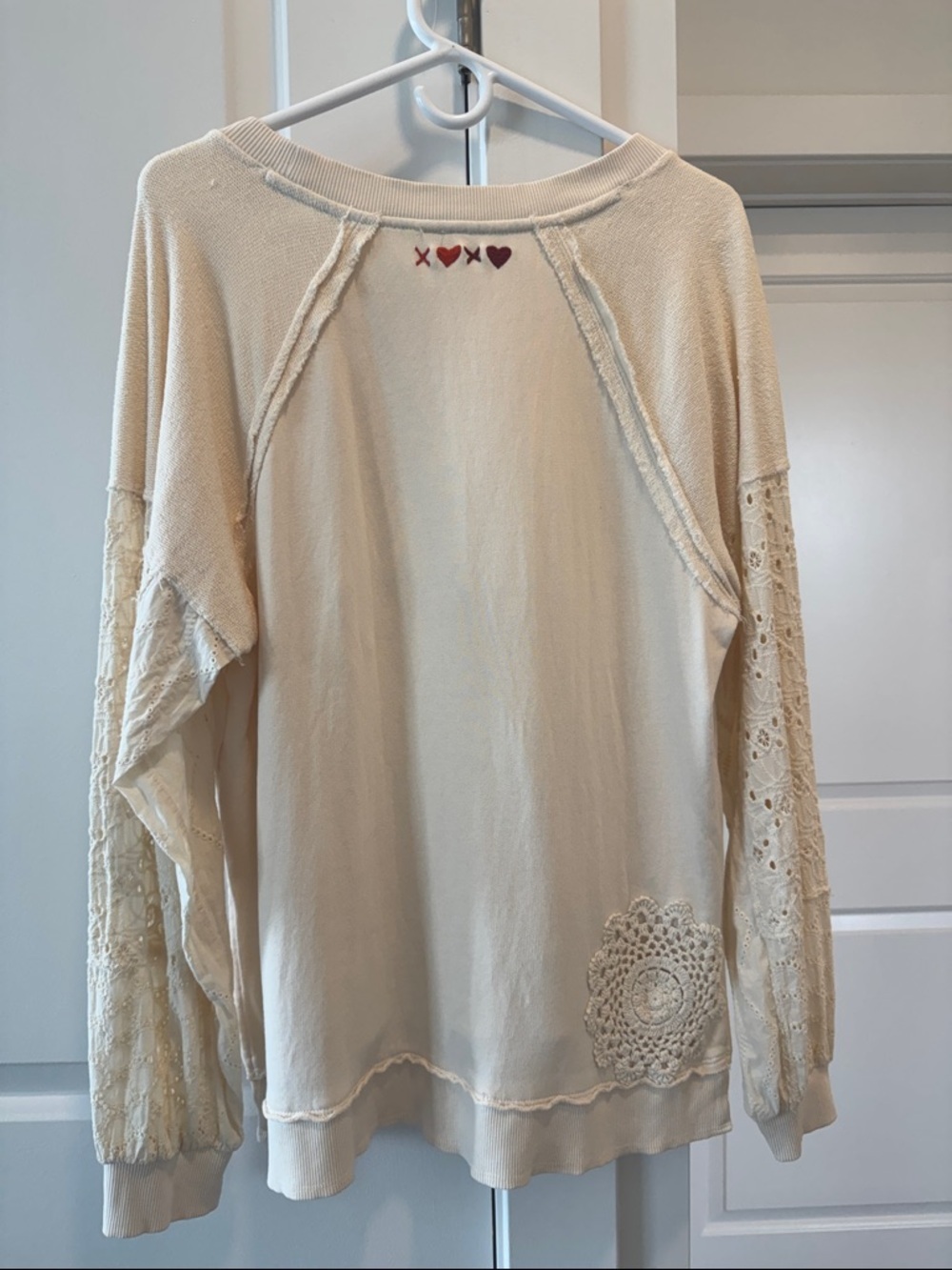 Pilcro Cream Crochet-Appliqué Long-Sleeve Sweatshirt - Picture 7 of 9